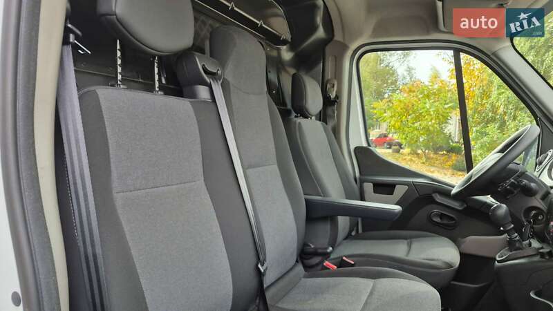 Грузовой фургон Renault Master 2018 в Бердичеве
