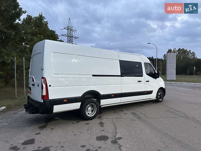 Вантажопасажирський фургон Renault Master 2015 в Ковелі
