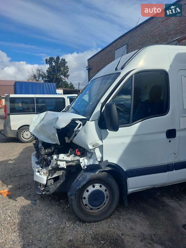 Вантажний фургон Renault Master 2008 в Білій Церкві