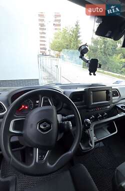 Грузовой фургон Renault Master 2020 в 