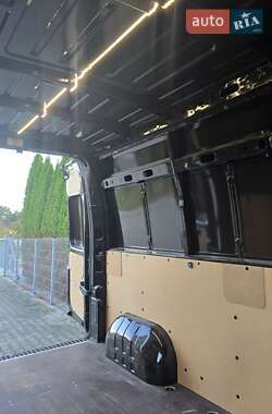 Грузовой фургон Renault Master 2020 в 