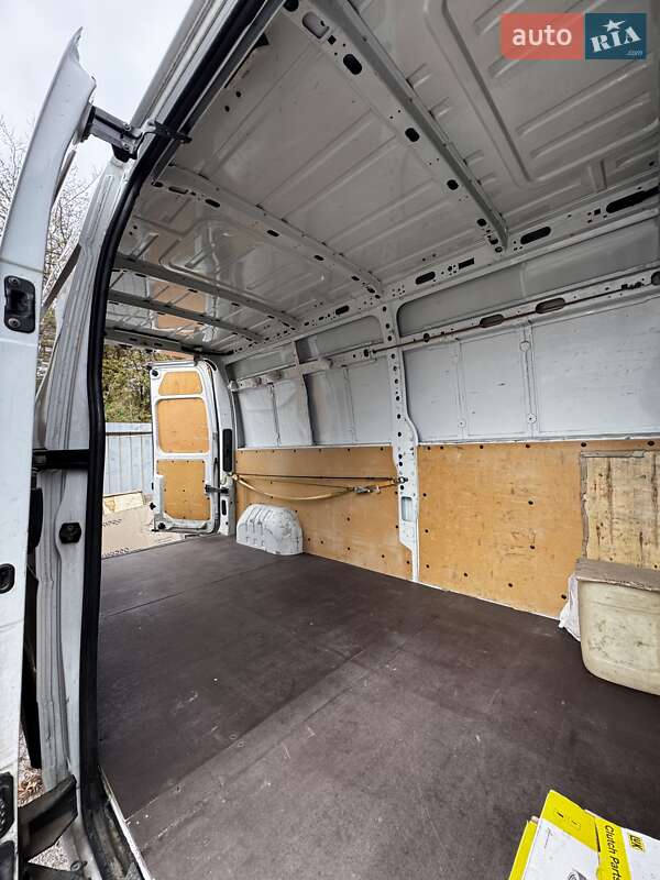 Грузовой фургон Renault Master 2016 в Полтаве фото 16 Грузовой фургон Renault Master 2016 в Полтаве