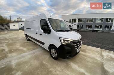 Грузовой фургон Renault Master 2022 в 