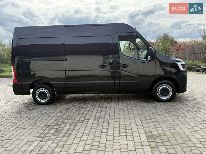 Грузовой фургон Renault Master 2022 в Киеве