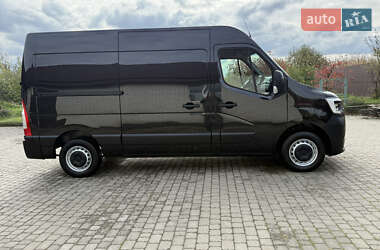Вантажний фургон Renault Master 2022 в 