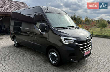 Вантажний фургон Renault Master 2022 в 