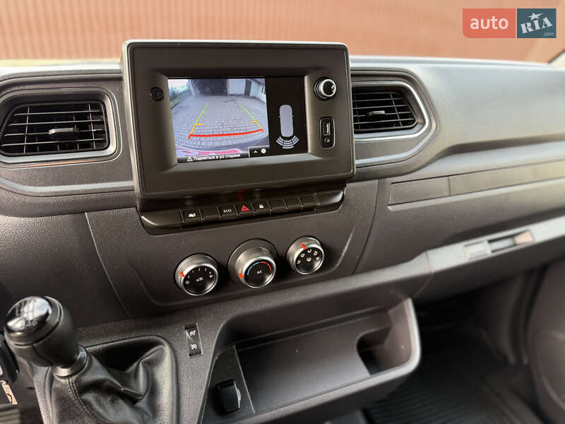 Грузовой фургон Renault Master 2022 в Киеве