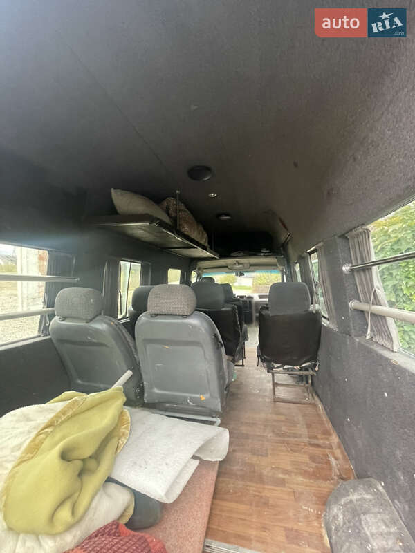 Микроавтобус Renault Master 2001 в Черновцах