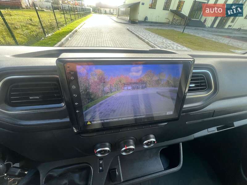Вантажний фургон Renault Master 2022 в Києві