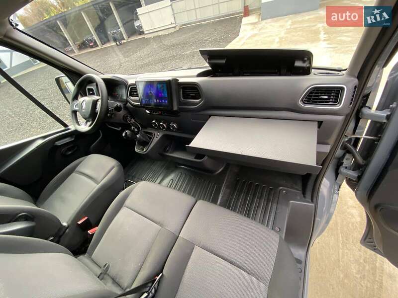 Грузовой фургон Renault Master 2023 в Киеве