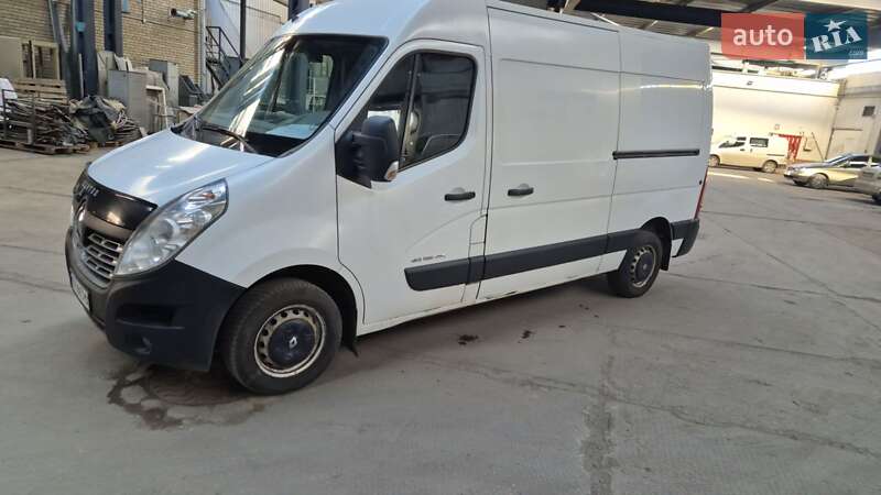 Вантажний фургон Renault Master 2017 в Харкові