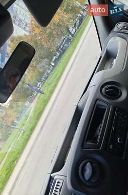 Грузовой фургон Renault Master 2014 в  фото 7 Грузовой фургон Renault Master 2014 в