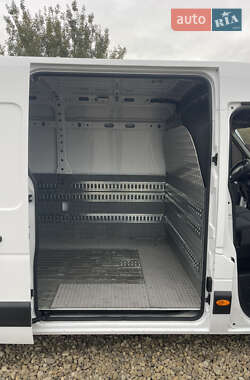 Вантажний фургон Renault Master 2019 в  фото 21 Вантажний фургон Renault Master 2019 в