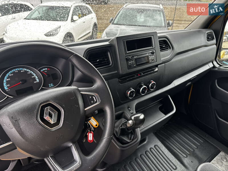 Грузовой фургон Renault Master 2020 в Львове