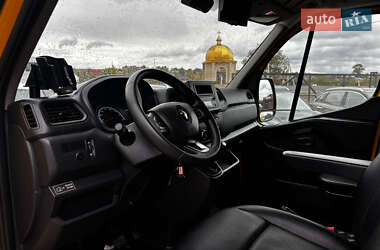 Вантажний фургон Renault Master 2020 в 