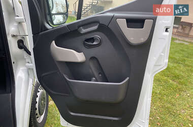 Грузовой фургон Renault Master 2018 в  фото 23 Грузовой фургон Renault Master 2018 в