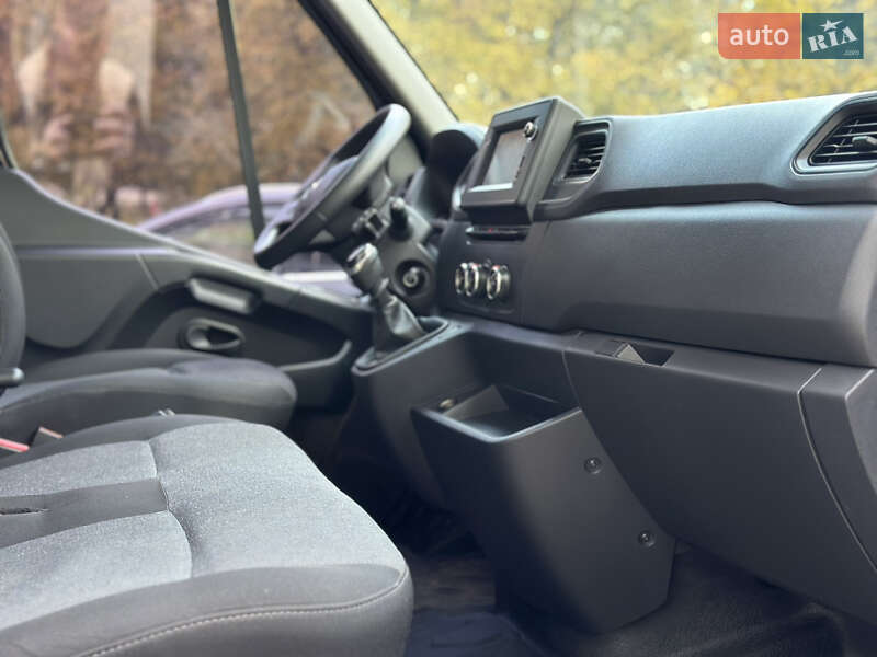 Грузопассажирский фургон Renault Master 2020 в Львове фото 21 Грузопассажирский фургон Renault Master 2020 в Львове