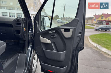 Грузовой фургон Renault Master 2016 в 