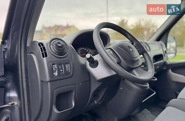 Грузовой фургон Renault Master 2016 в 