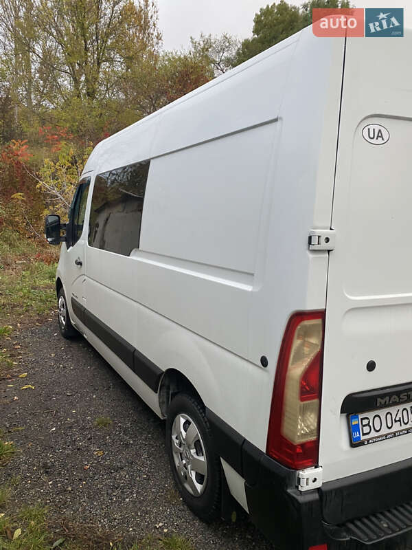 Мікроавтобус Renault Master 2016 в Тернополі