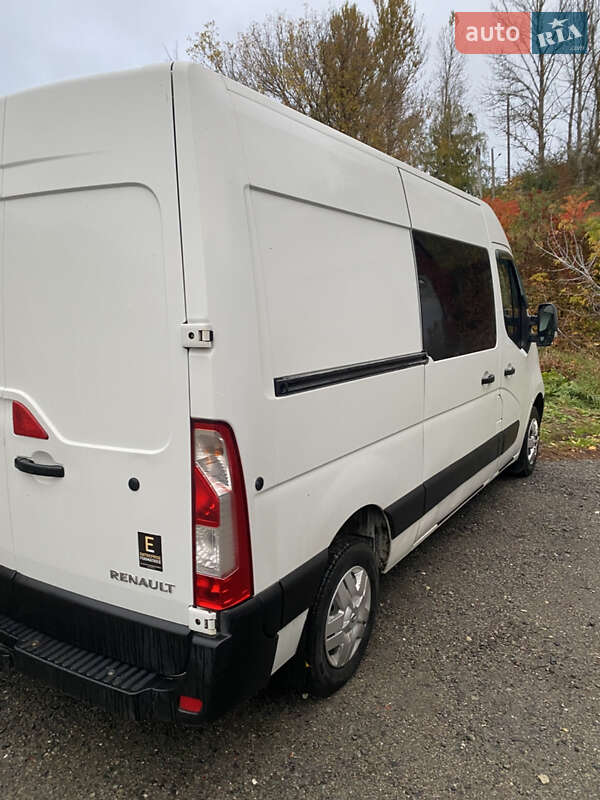 Мікроавтобус Renault Master 2016 в Тернополі