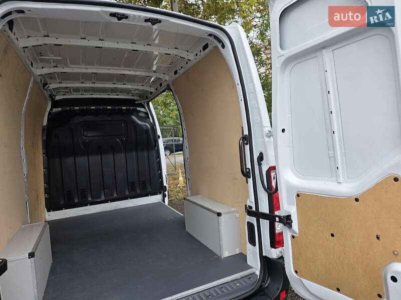 Микроавтобус грузовой (до 3,5т) Renault Master 2021 в Одессе