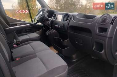 Грузовой фургон Renault Master 2017 в 