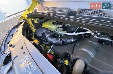 Грузовой фургон Renault Master 2022 в 
