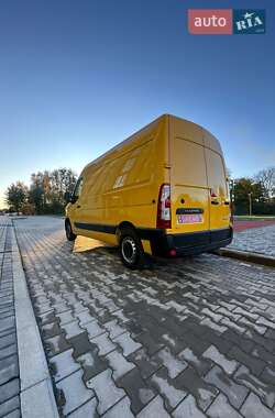 Грузовой фургон Renault Master 2022 в 