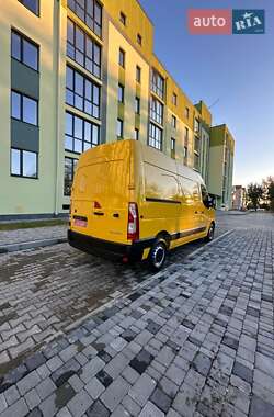 Грузовой фургон Renault Master 2022 в 