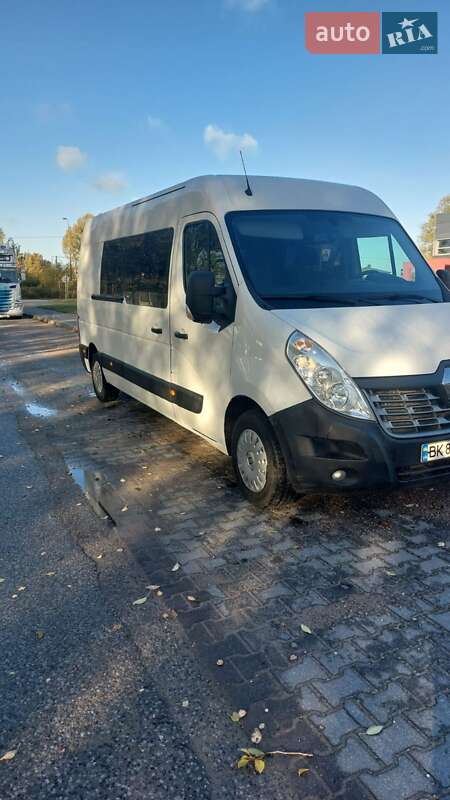 Грузовой фургон Renault Master 2018 в Дубно