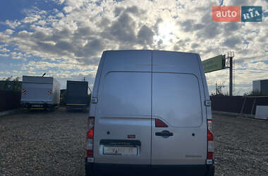 Грузовой фургон Renault Master 2017 в 