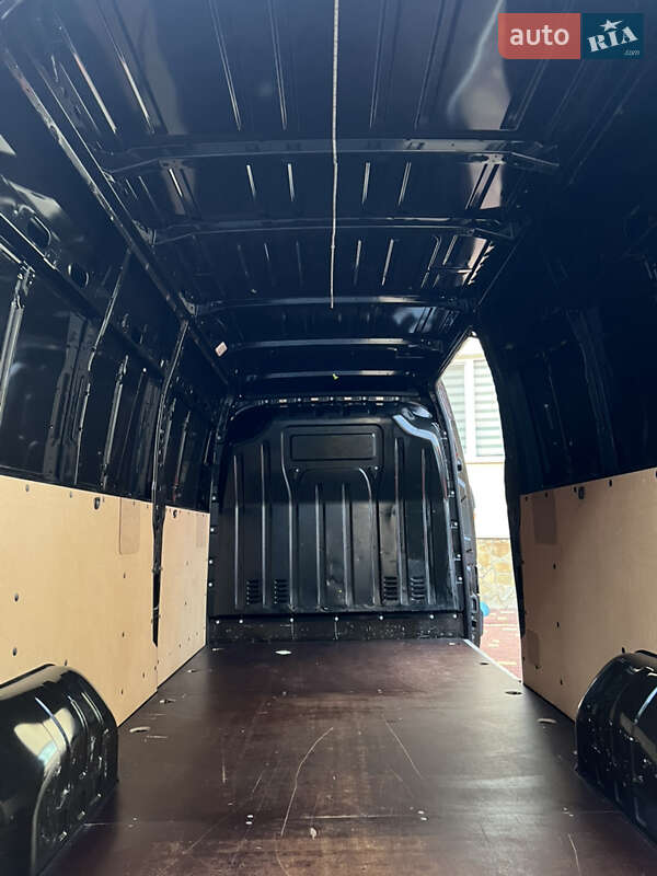 Грузовой фургон Renault Master 2020 в Тернополе