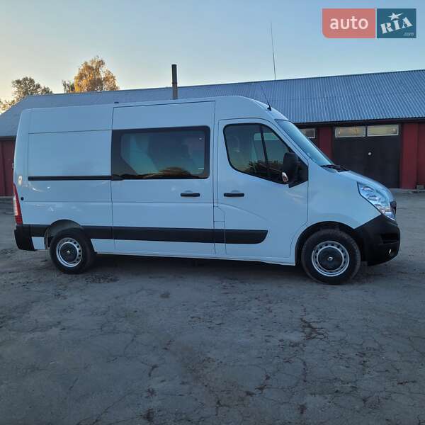 Микроавтобус Renault Master 2017 в Луцке фото Микроавтобус Renault Master 2017 в Луцке