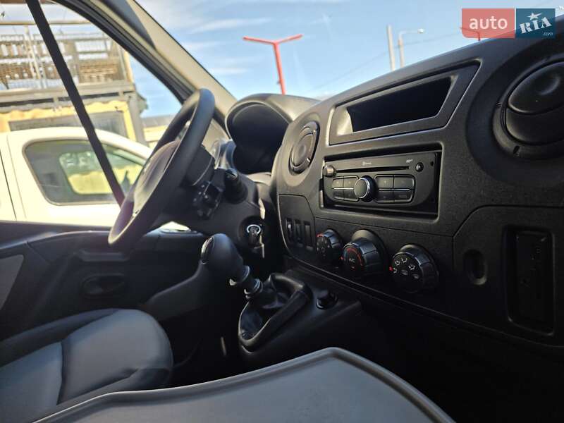 Вантажопасажирський фургон Renault Master 2018 в Одесі фото 27 Вантажопасажирський фургон Renault Master 2018 в Одесі