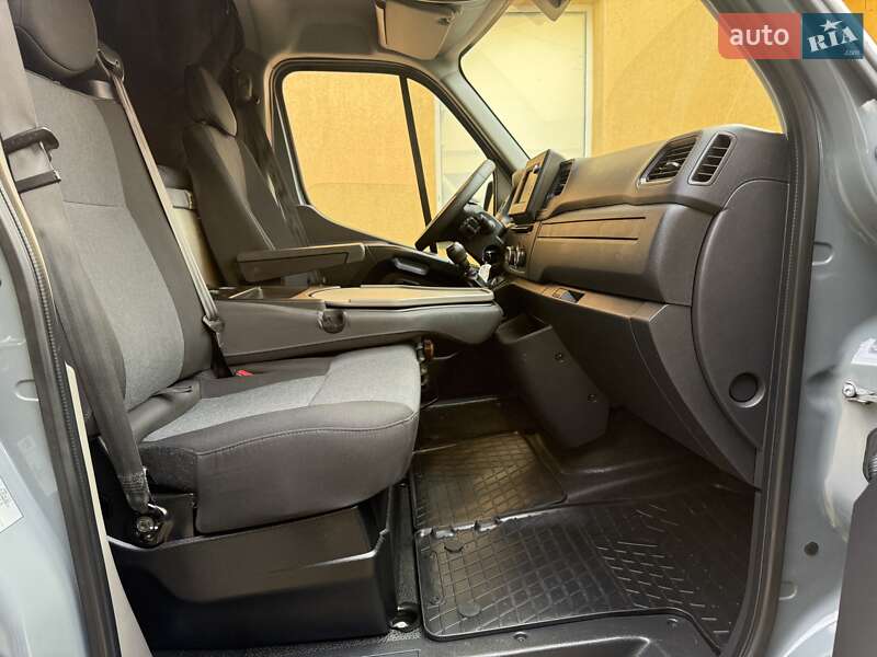 Грузовой фургон Renault Master 2022 в Ковеле