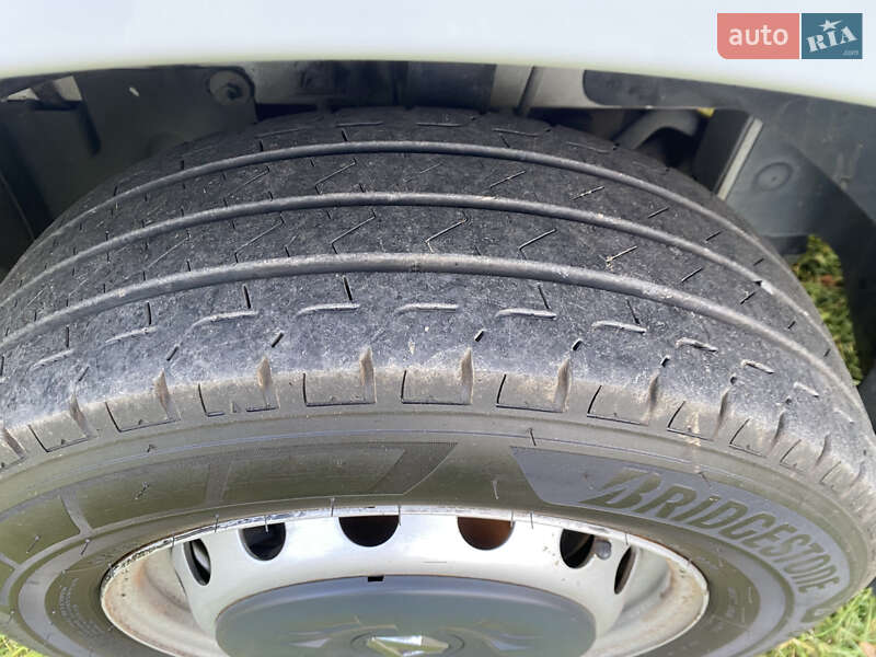 Грузовой фургон Renault Master 2018 в Дубно