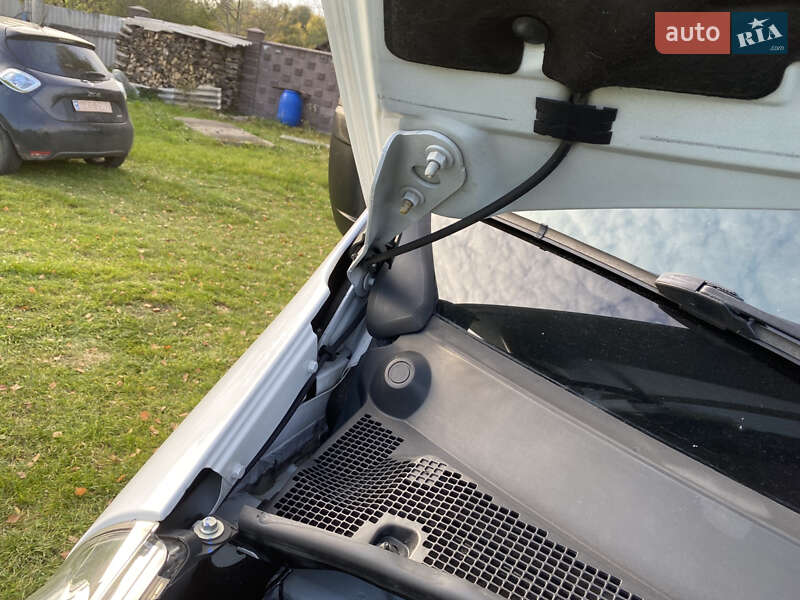 Грузовой фургон Renault Master 2018 в Дубно