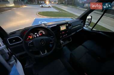 Грузовой фургон Renault Master 2022 в  фото 35 Грузовой фургон Renault Master 2022 в