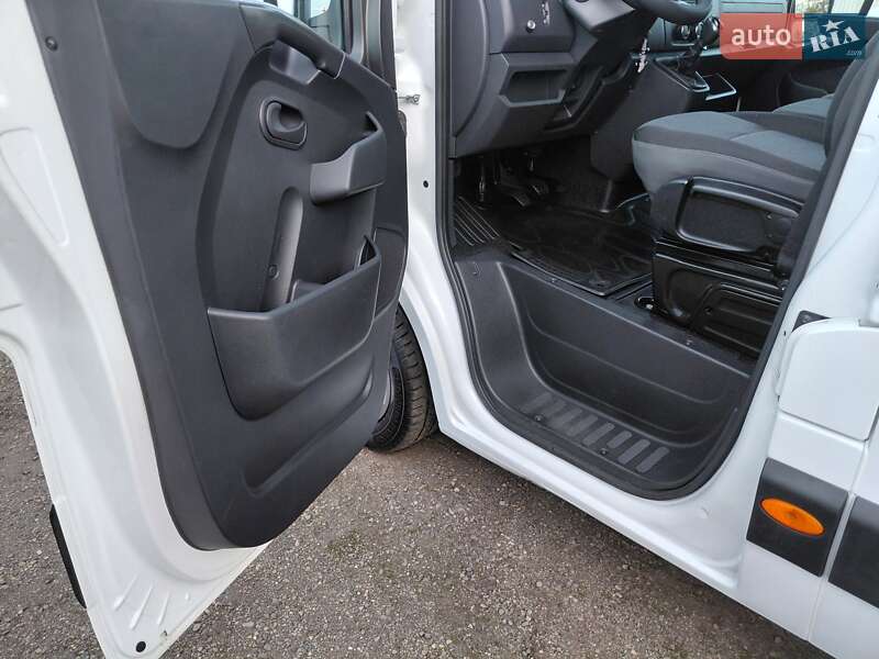 Грузовой фургон Renault Master 2020 в Ивано-Франковске фото 72 Грузовой фургон Renault Master 2020 в Ивано-Франковске