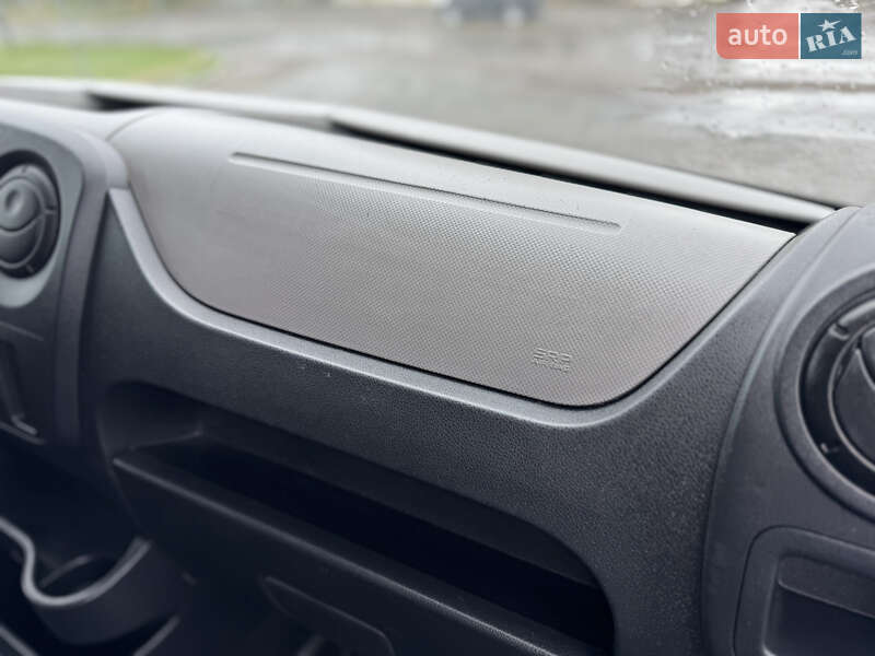 Вантажний фургон Renault Master 2016 в Дубні фото 48 Вантажний фургон Renault Master 2016 в Дубні