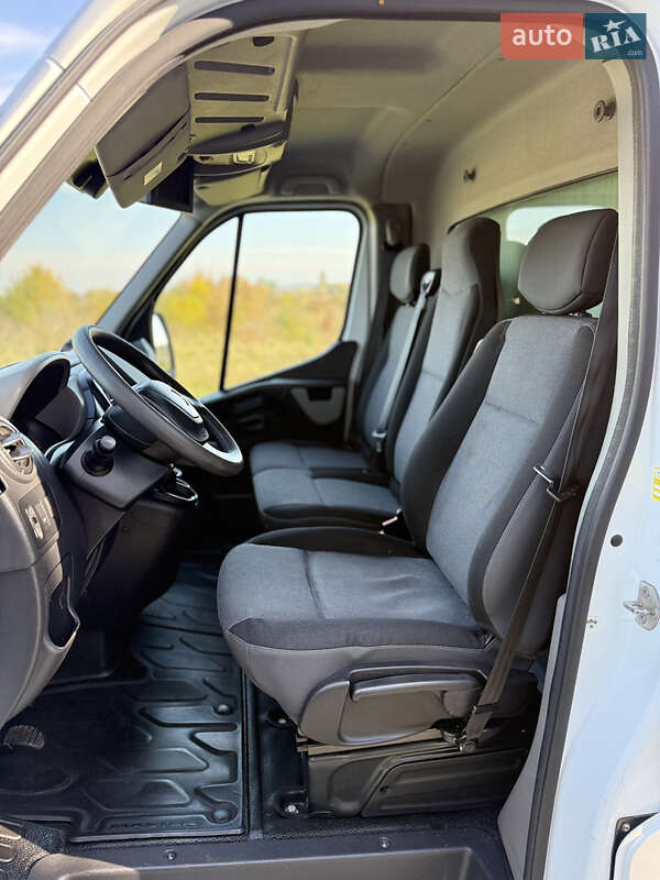 Вантажний фургон Renault Master 2016 в Рівному фото 10 Вантажний фургон Renault Master 2016 в Рівному