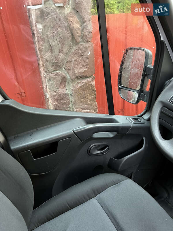 Грузовой фургон Renault Master 2019 в Тернополе фото 12 Грузовой фургон Renault Master 2019 в Тернополе