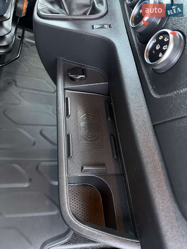 Мікроавтобус вантажний (до 3,5т) Renault Master 2020 в Житомирі