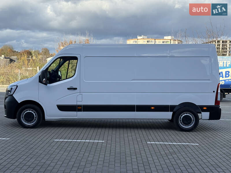Грузовой фургон Renault Master 2023 в Дубно