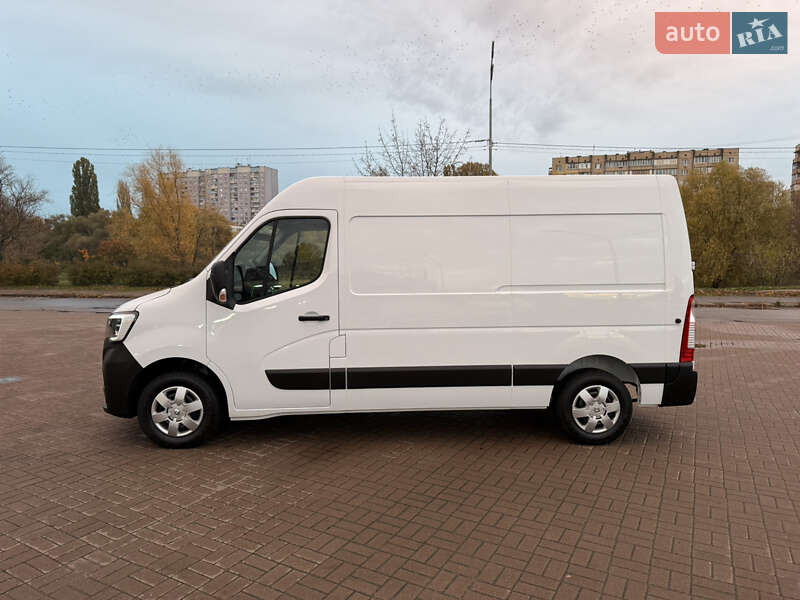 Вантажний фургон Renault Master 2022 в Києві