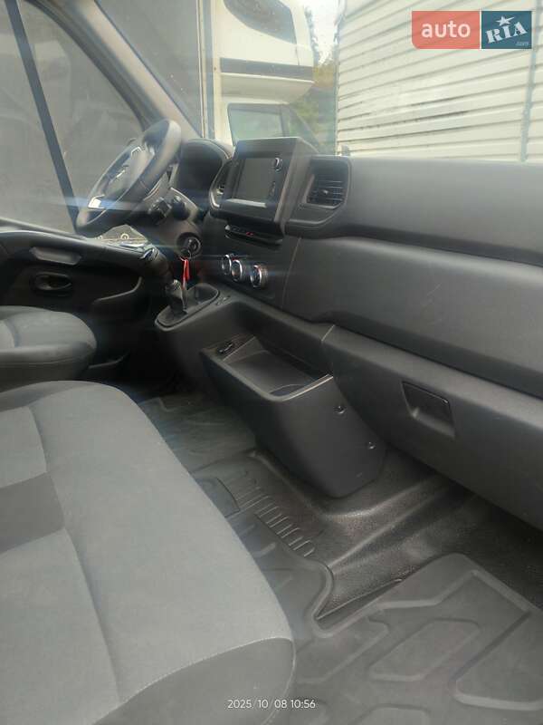 Грузовой фургон Renault Master 2021 в Николаеве