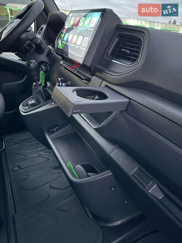 Вантажний фургон Renault Master 2022 в Києві