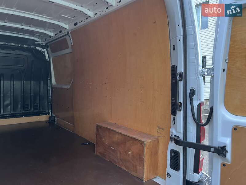 Грузовой фургон Renault Master 2020 в Дубно