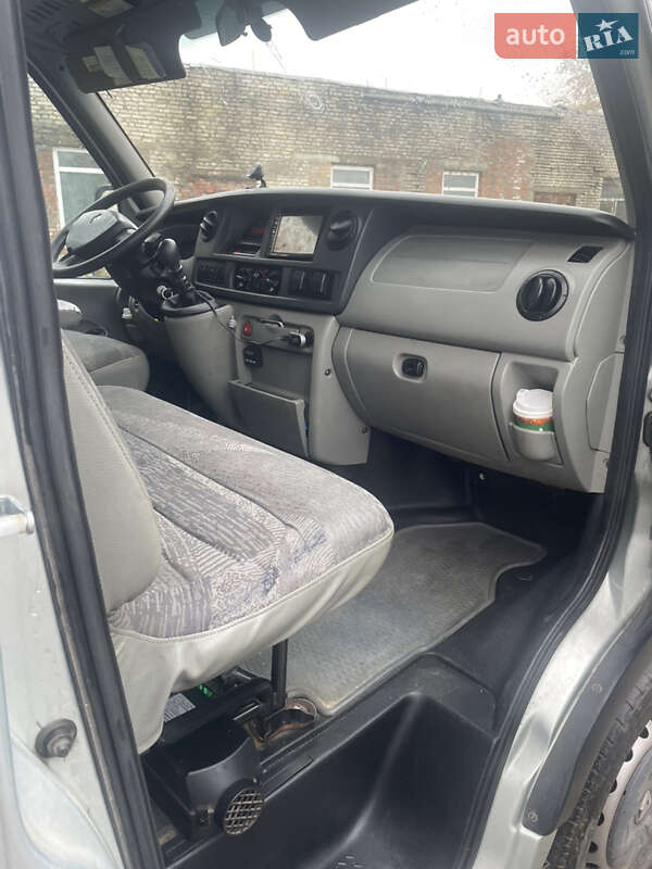 Вантажопасажирський фургон Renault Master 2005 в Рава-Руській